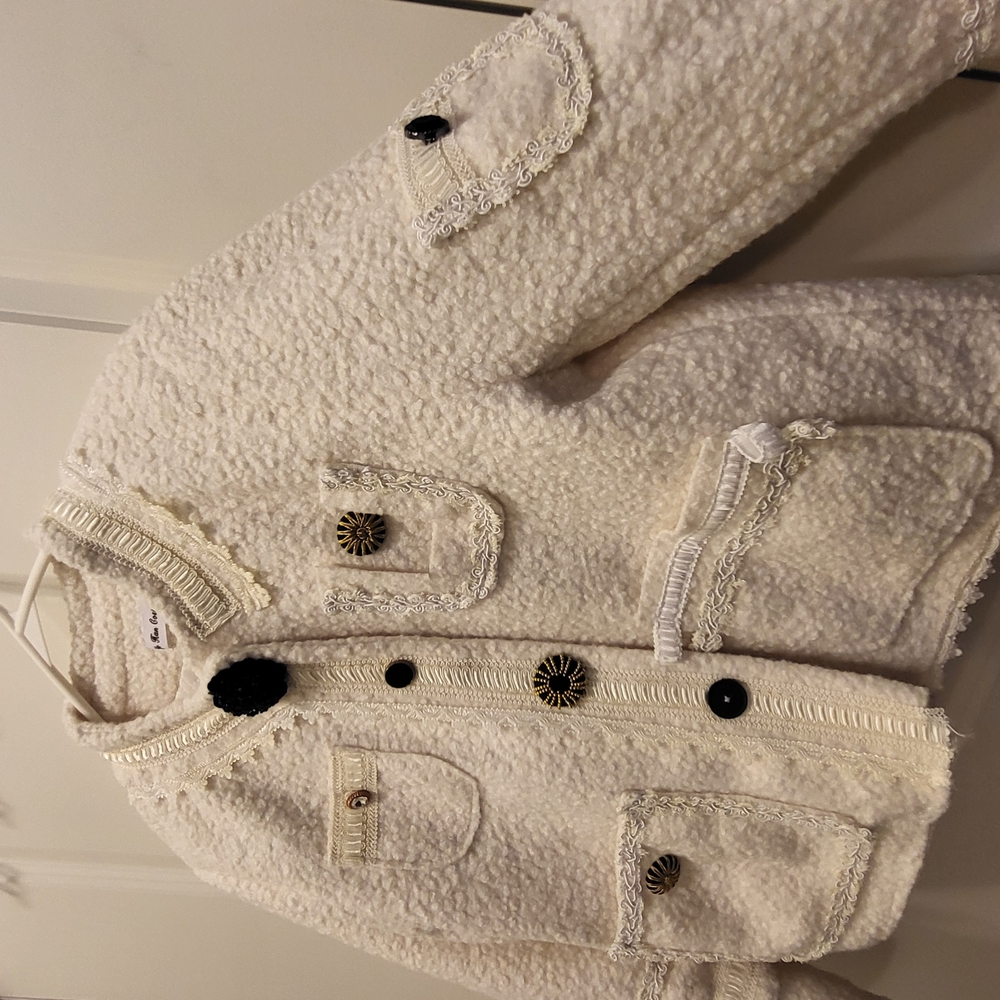 Cream Textured Jacket - Picture 2 of 5